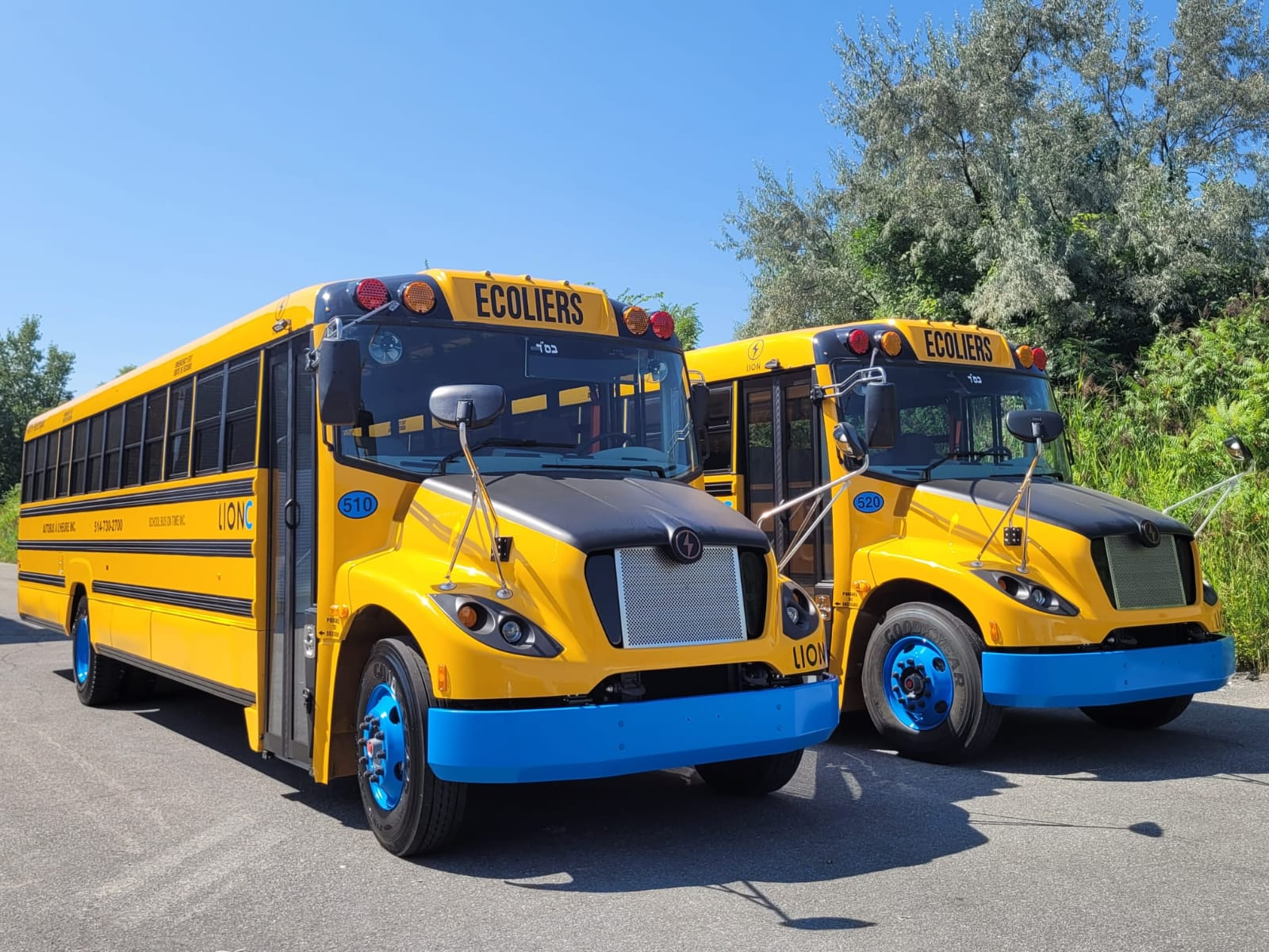 Autobus À L'Heure Lion Electric school buses